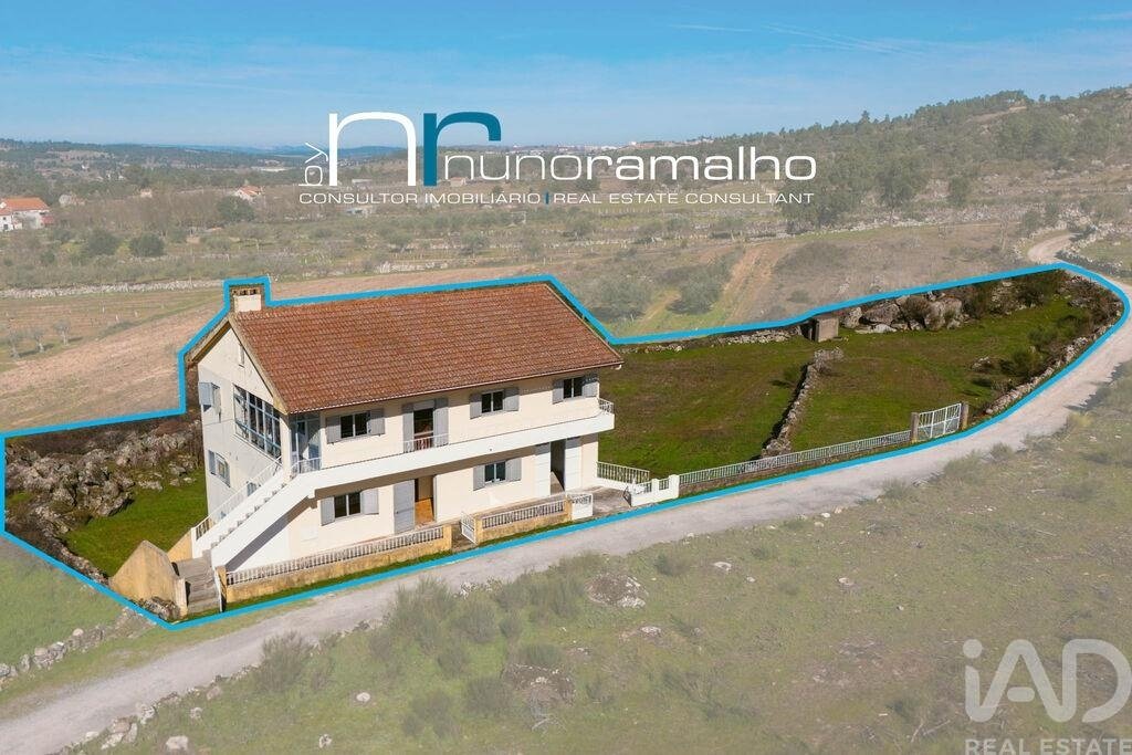 Townhouse in Vascoveiro, Guarda District, Portugal 1 - 18895309