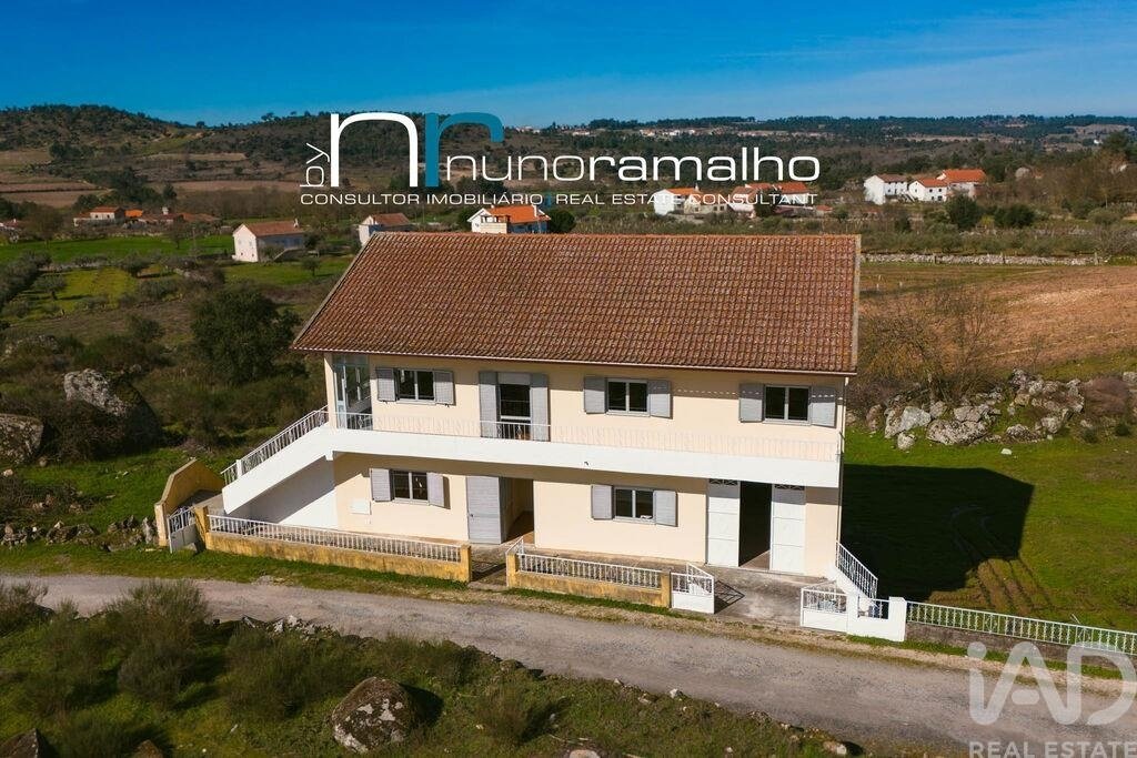 Townhouse in Vascoveiro, Guarda District, Portugal 3 - 18895309