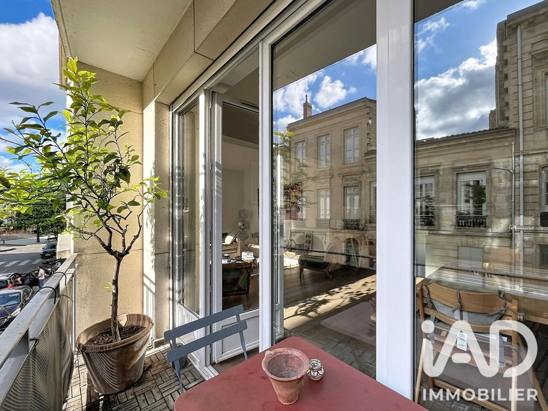 Apartment in Hôtel de Ville-Quinconce-Saint Seurin-Fondaudège, Bordeaux, France 3 - 18897387