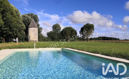 Casa a Saint-André-de-Lidon, Nuova Aquitania, Francia 1
