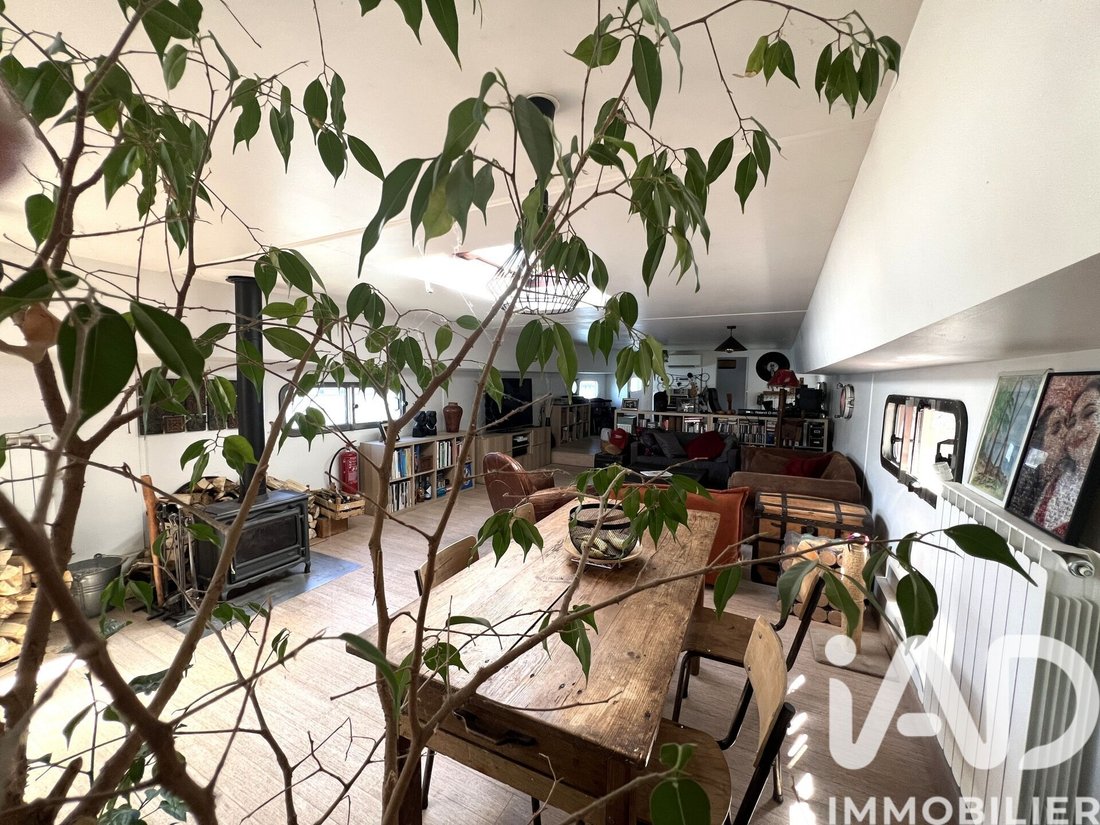 House in Le Port-Marly, Ile-de-France, France 2 - 17657839
