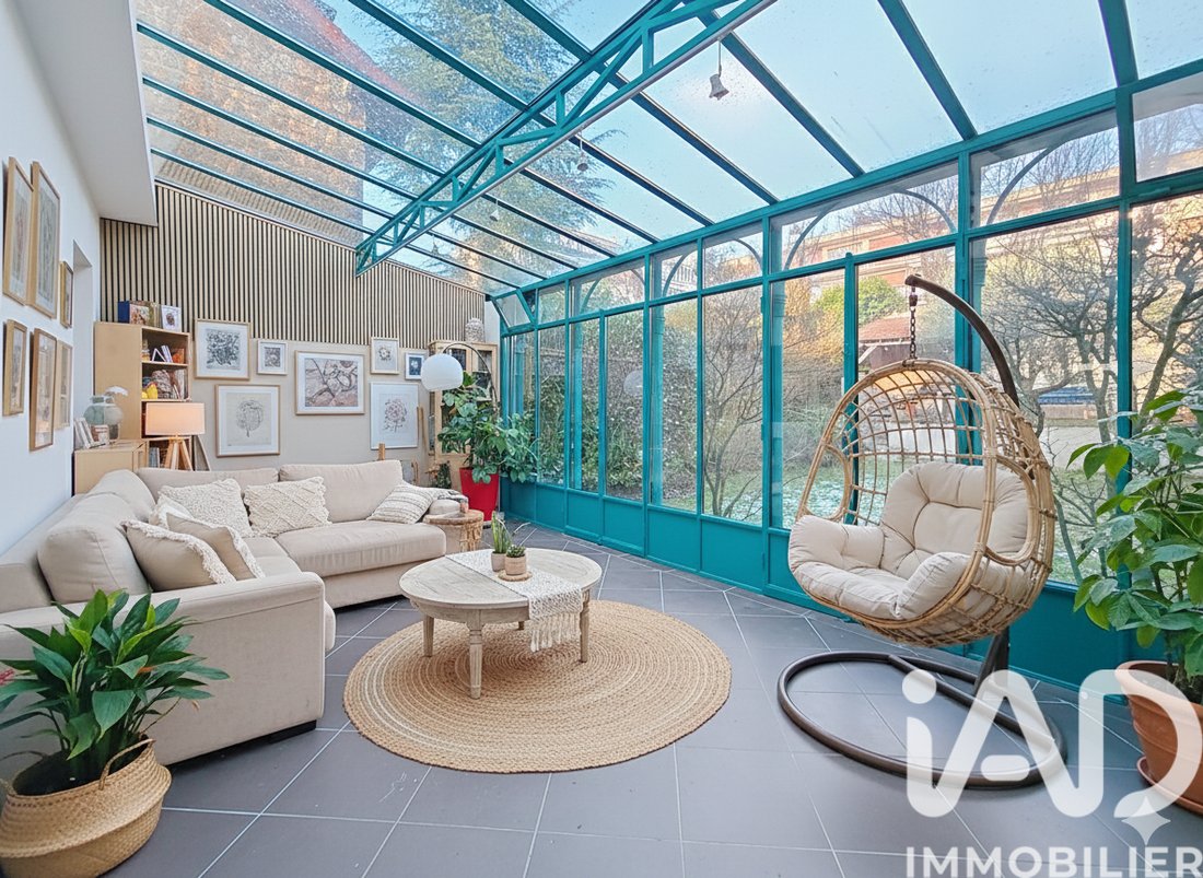 House in Centre Ville, Suresnes, France 1 - 18897372