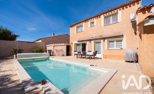 House in Saint-Cyprien, Occitania, France 1