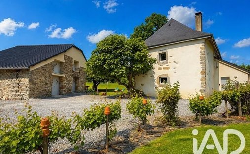 Haus in Lys, Neu-Aquitanien, Frankreich 1