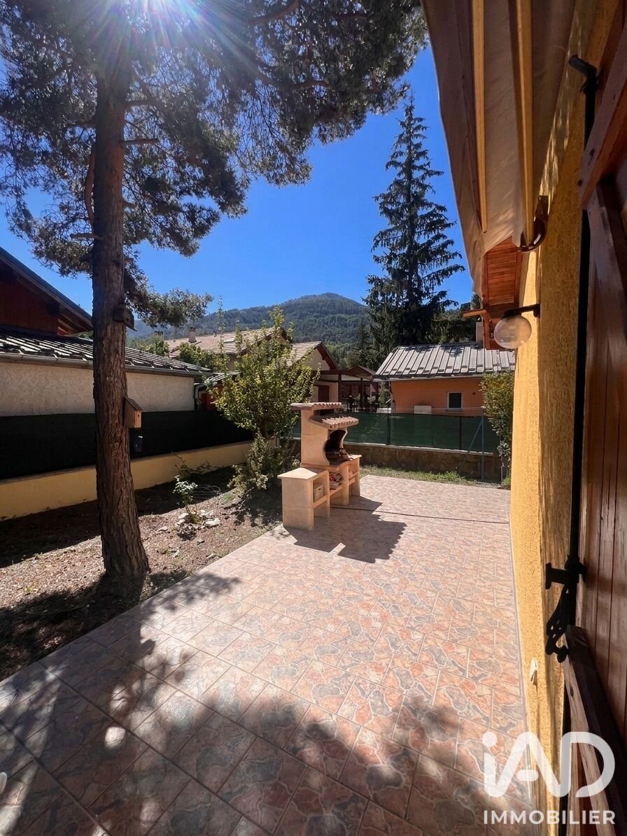 House in Uvernet-Fours, Provence-Alpes-Côte d'Azur, France 3 - 18800351