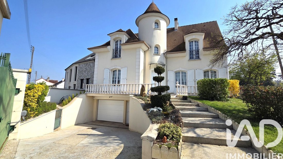 House in Centre Ville - Mousseaux - Plaine, Draveil, France 1 - 18097209