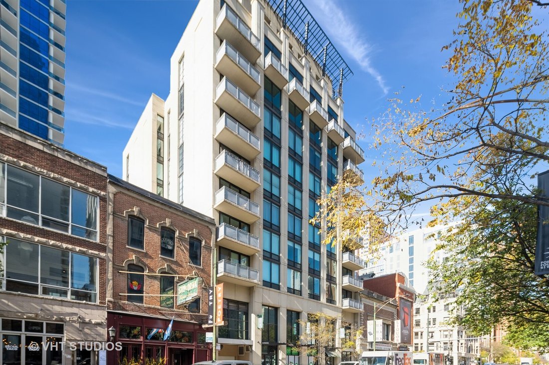 Condo in Chicago, Illinois, United States 1 - 18877707