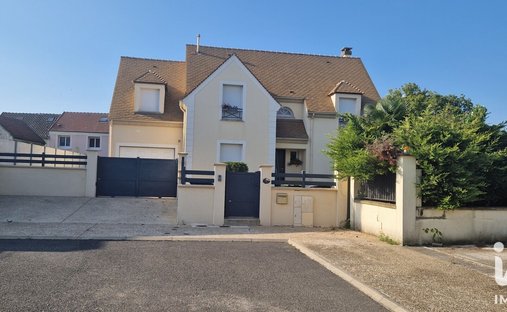 Maison à Villeroy, Île-de-France, France 1