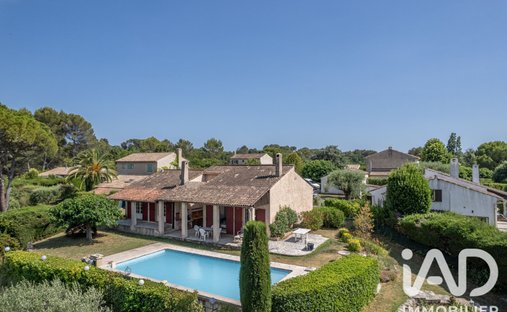 Casa en Les Aspres-Plan Sarrain, Mouans-Sartoux, Francia 1