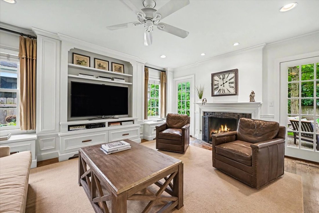 House in Wilmette, Illinois, United States 4 - 18894705