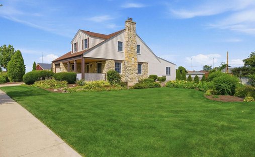 Land in Elmhurst, Illinois, United States 1
