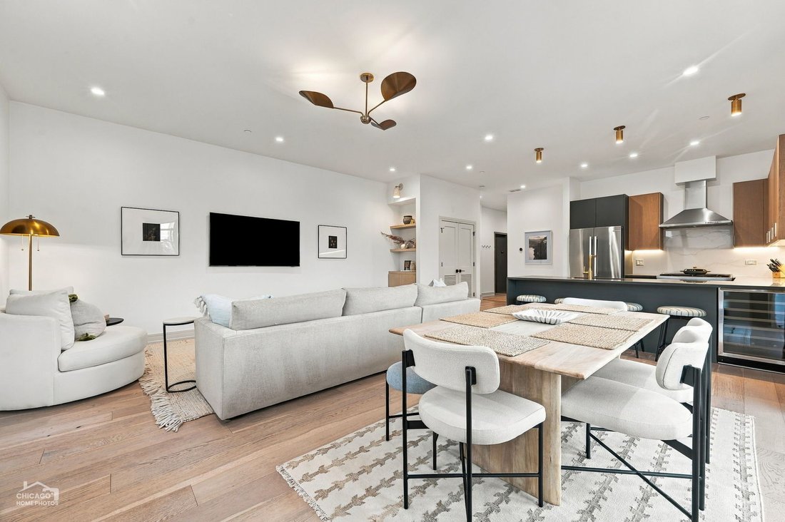 Condo in Chicago, Illinois, United States 3 - 18894718