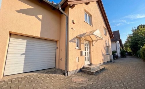 Casa en Wolkersdorf im Weinviertel, Baja Austria, Austria 1