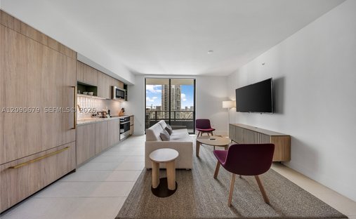Condo in Miami, Florida, United States 1