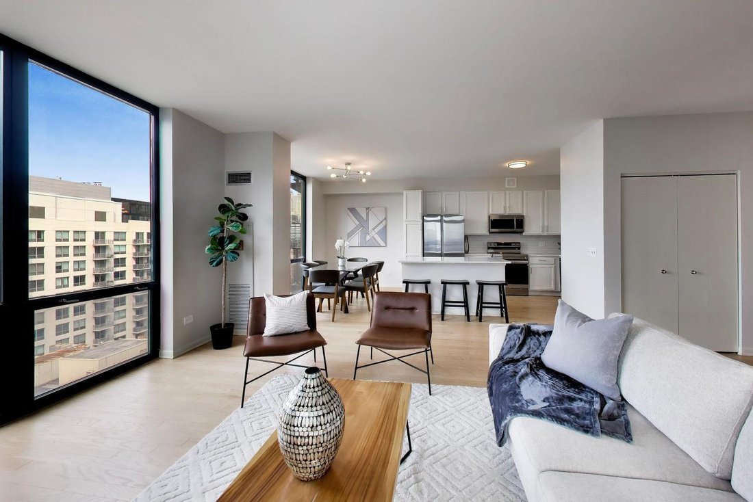 Condo in Chicago, Illinois, United States 4 - 18894722