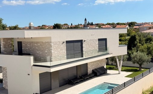 Villa in Fazana, Istria County, Croatia 1