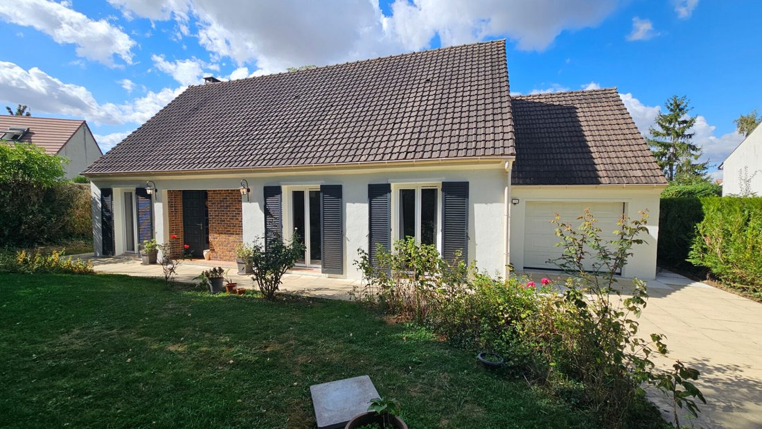 Villa in Gambais, Île-de-France, Frankreich 2 - 18895120