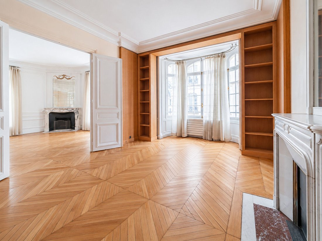 Apartment in Violet Commerce, Paris 15e Arrondissement, Paris 3 - 18536561