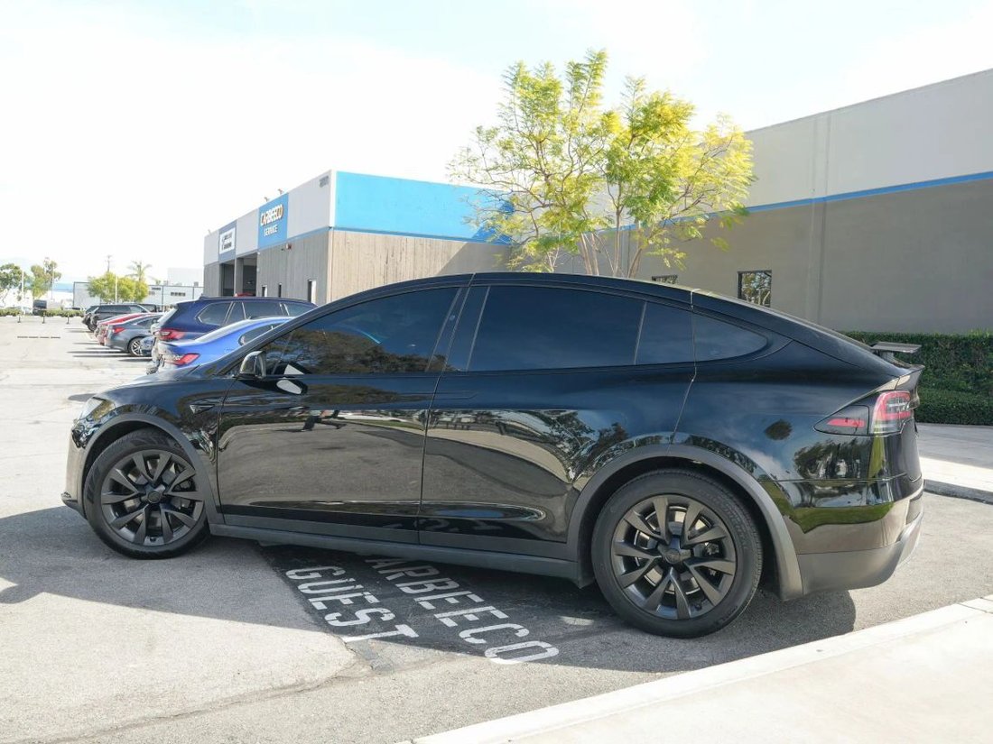Suv in Costa Mesa, CA, United States 4 - 18894908