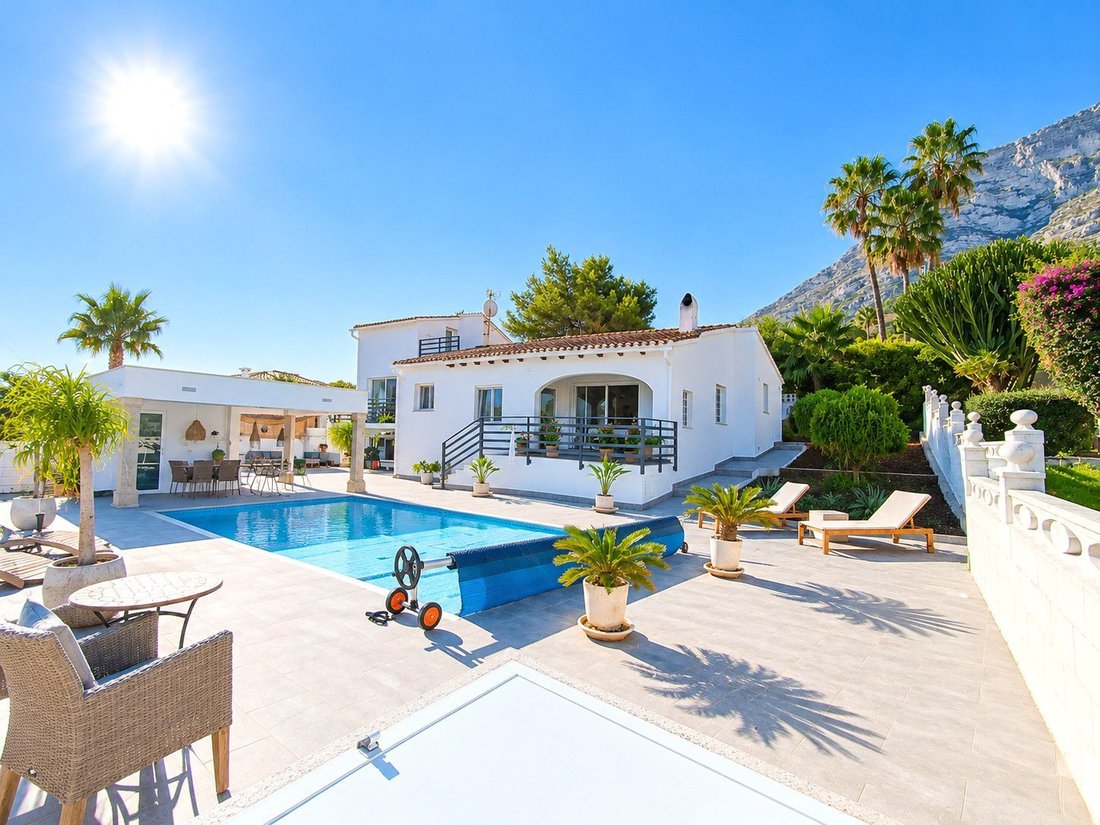 Chalet a Dénia, Comunità Valenzana, Spagna 1 - 18895206