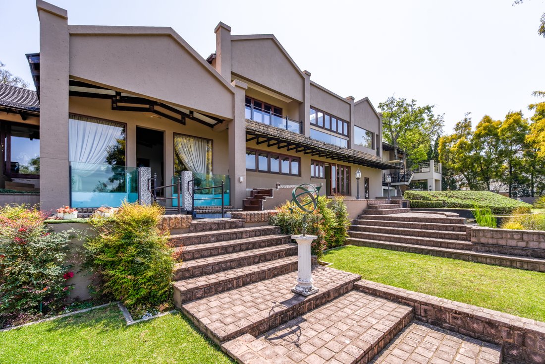 House in Monument Park, Gauteng, South Africa 5 - 18895154
