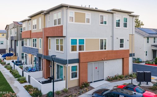 Appartement à Santa Clarita, Californie, États-Unis 1