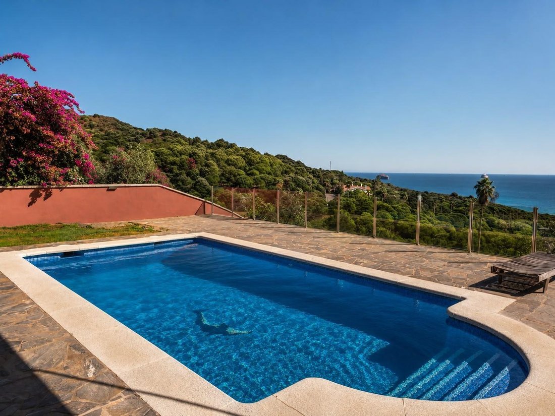 Chalet in Algeciras, Andalusien, Spanien 1 - 18895272