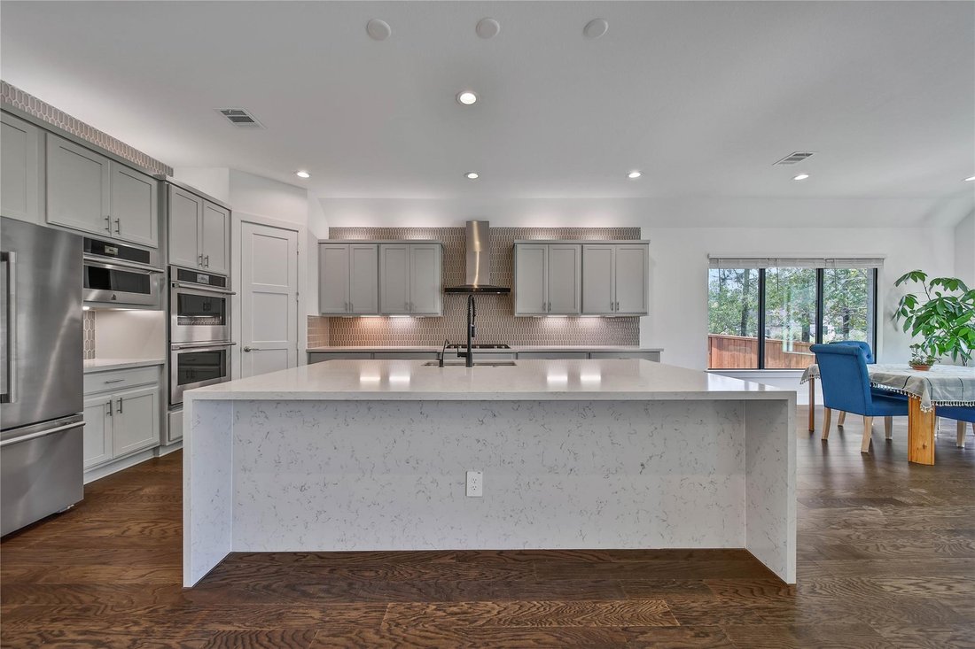 Casa en Conroe, Texas, Estados Unidos 4 - 18902064