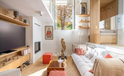 Appartement à Notre Dame, Versailles, France 1