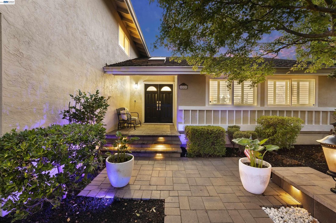 House in Danville, California, United States 3 - 18902110