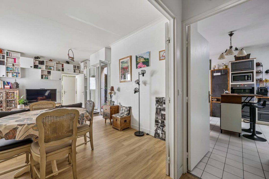Wohnung in Parc Monceau, Paris 8e Arrondissement, Paris 4 - 18897316