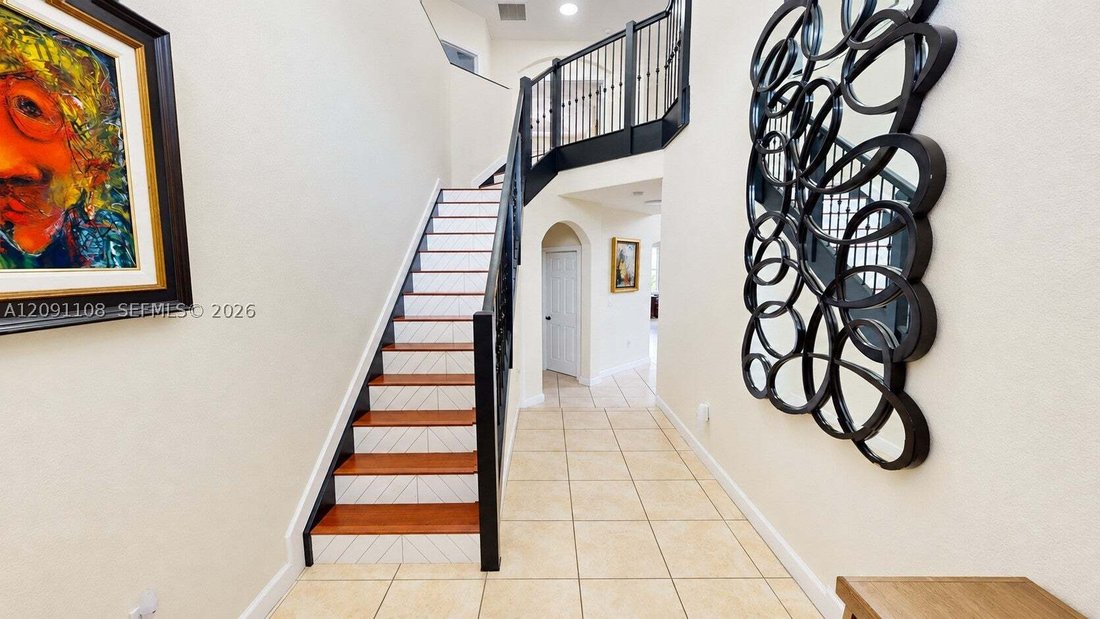 House in Miami, Florida, United States 4 - 18899679