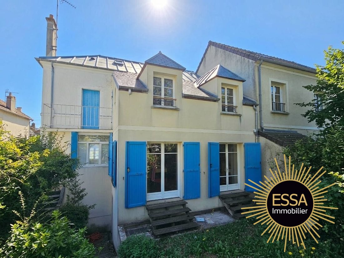 House in Le Chesnay, Le Chesnay-Rocquencourt, France 1 - 18902454