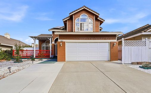 House in Pittsburg, California, United States 1