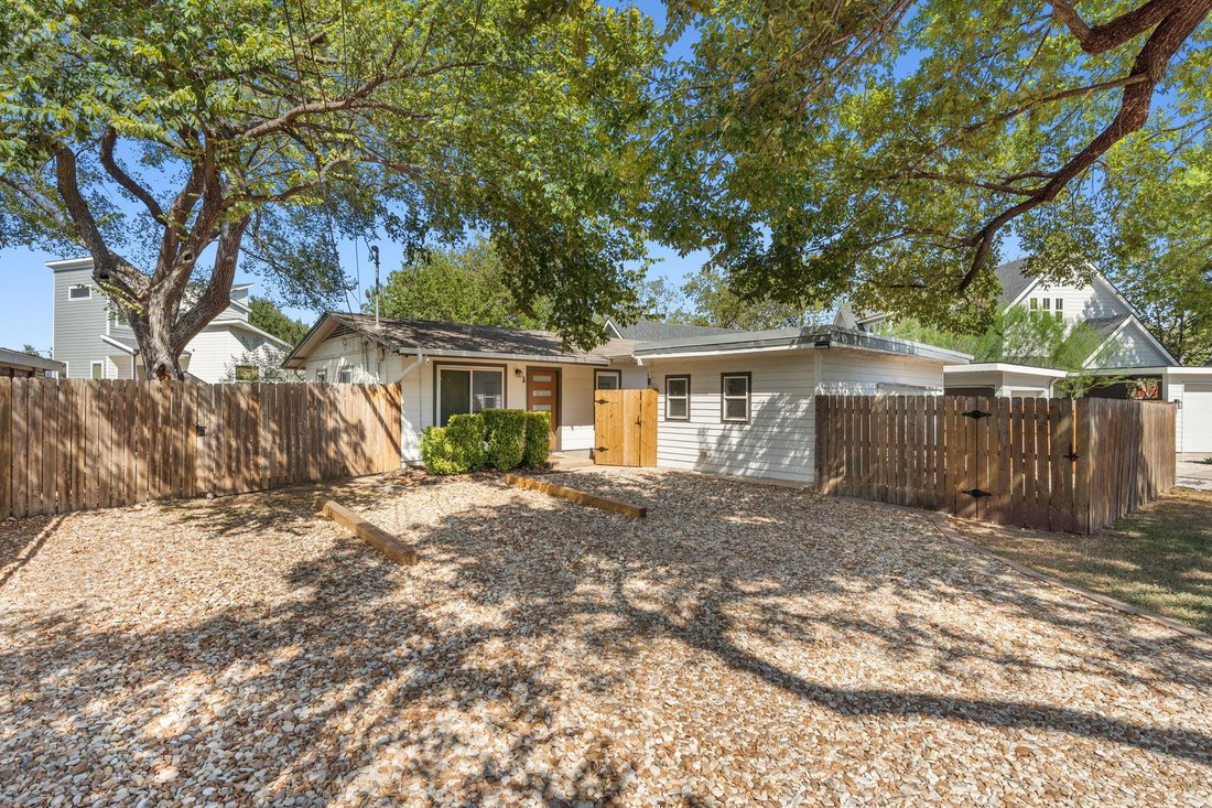House in Austin, Texas, United States 3 - 18896405