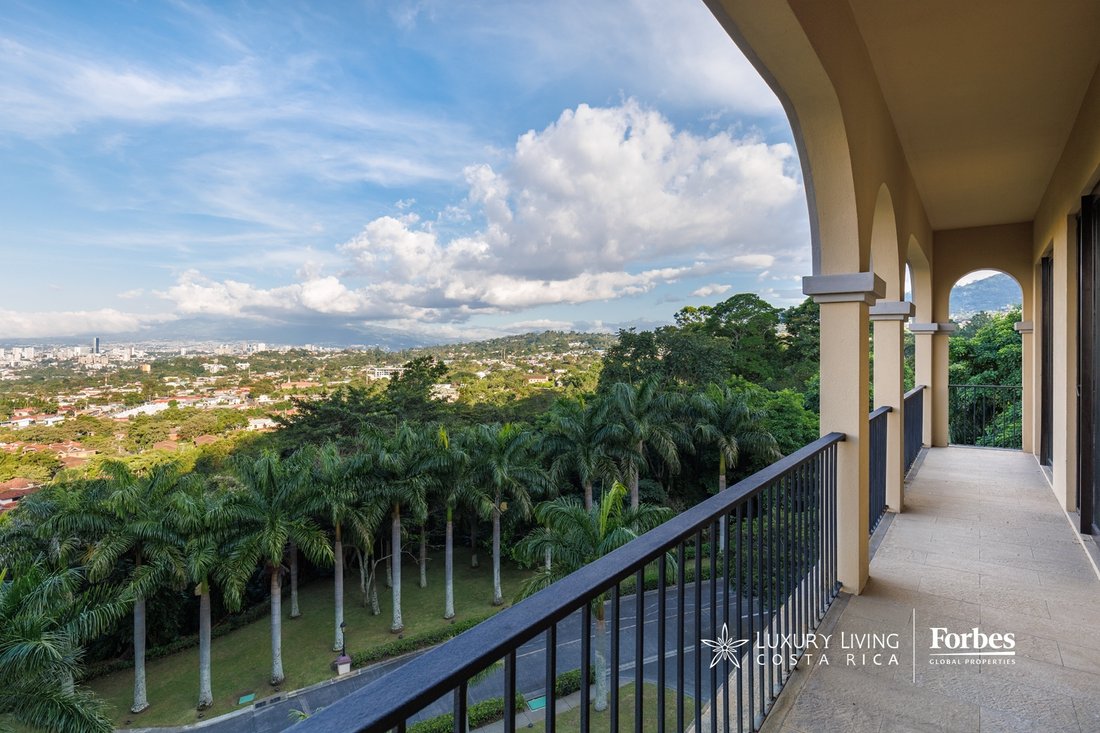Penthouse in San Rafael de Escazú, San José Province, Costa Rica 3 - 18901071
