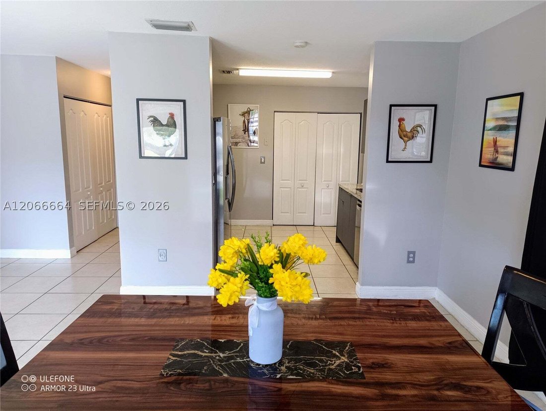 House in Miami, Florida, United States 5 - 18628376