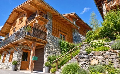 Chalet in Montagny, Auvergne-Rhone-Alpen, Frankreich 1