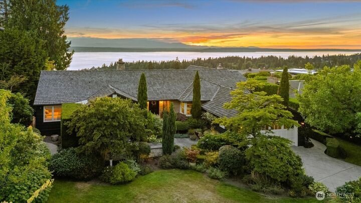 House in Seattle, Washington, United States 1 - 18902680