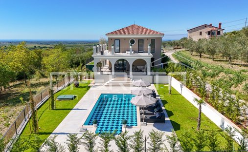 Villa in Buje, Istria County, Croatia 1