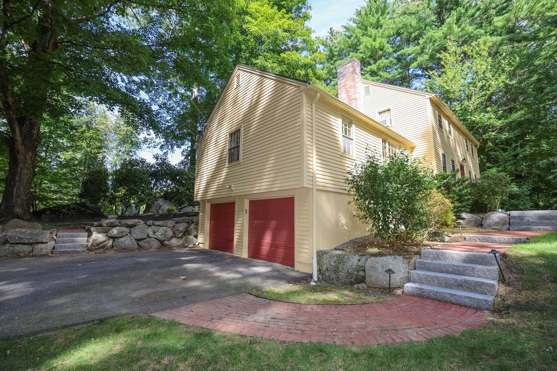 House in Kensington, New Hampshire, United States 3 - 18900011