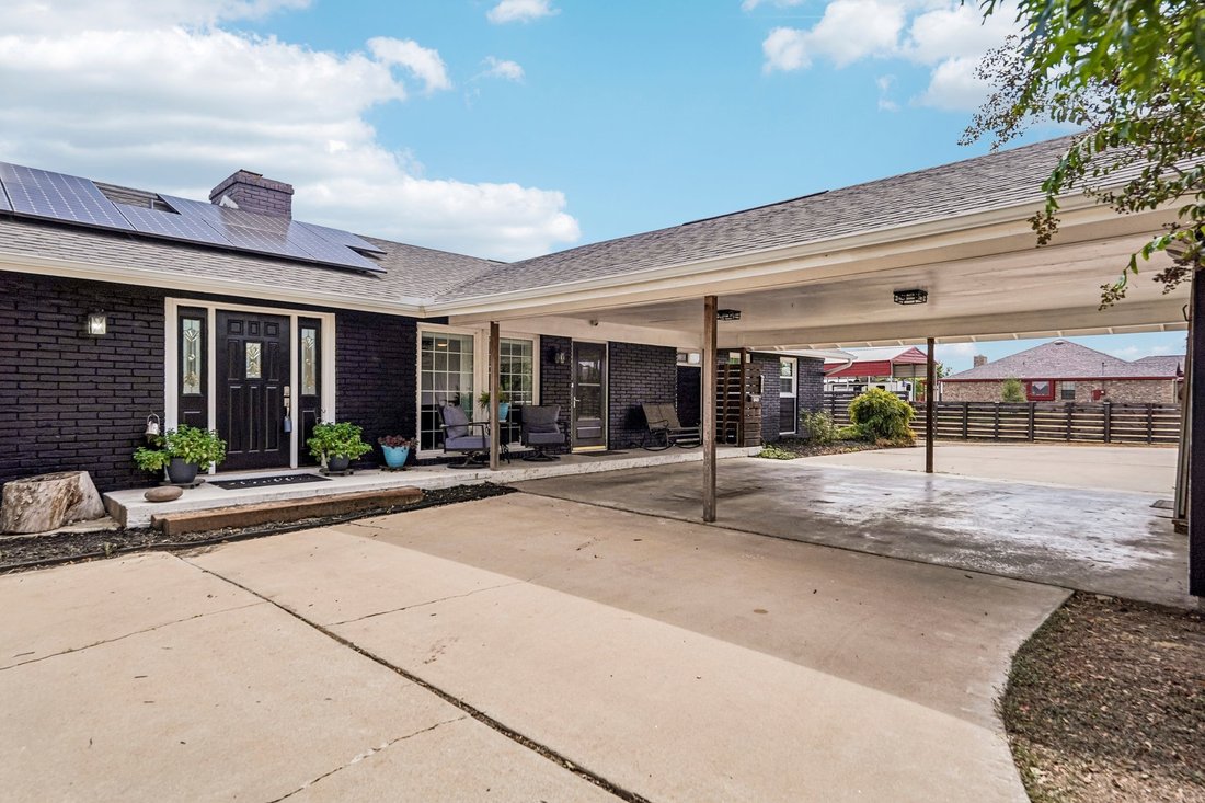 House in Hutto, Texas, United States 3 - 18896322