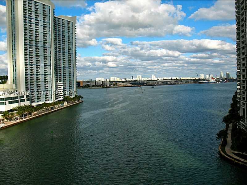 Condominio en Miami, Florida, Estados Unidos 2 - 18896550