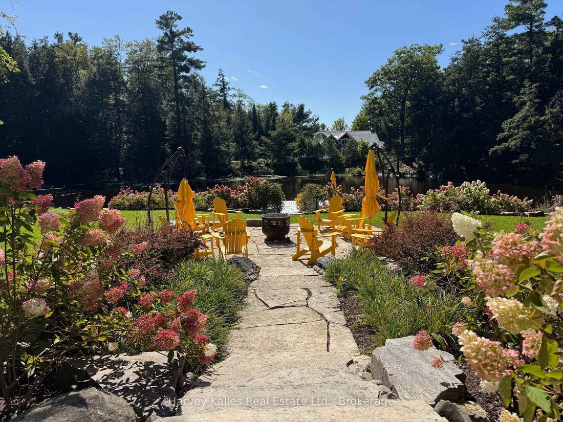 House in Muskoka Lakes, Ontario, Canada 3 - 18902134