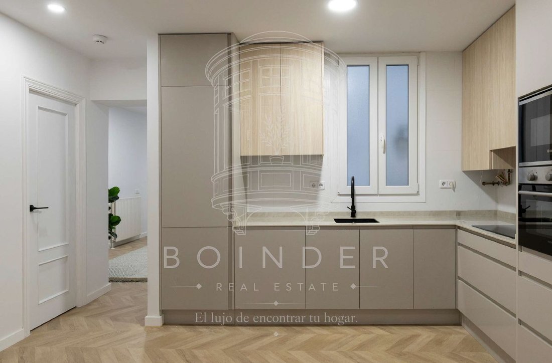 Apartment in Chamberi, Madrid, Spain 4 - 18683598