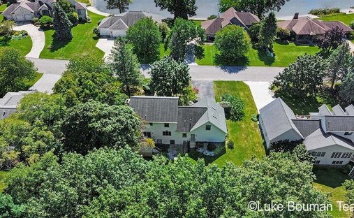 Casa a West Olive, Michigan, Stati Uniti 1