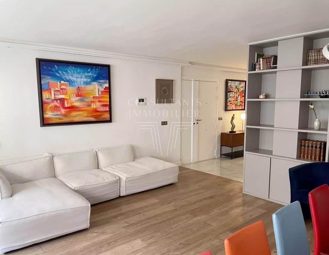Apartment in Porte Dauphine, Paris 16e Arrondissement, Paris 3 - 18897114