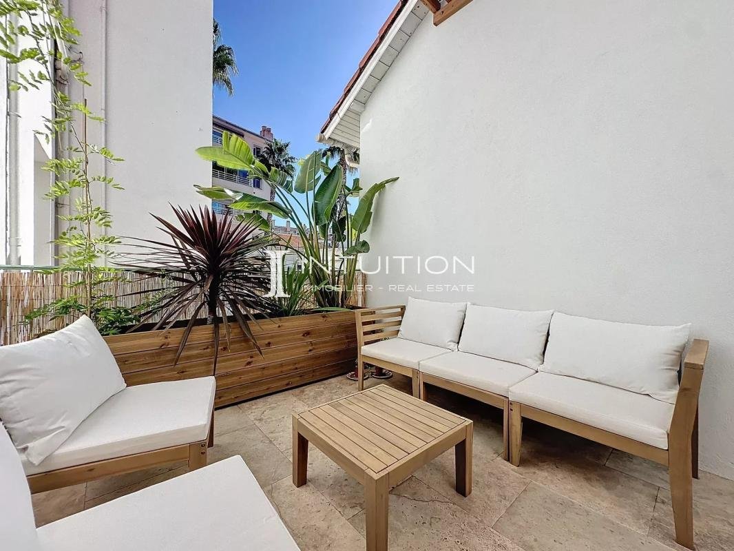 Appartement à Place de Gaulle, Antibes, France 2 - 18897339