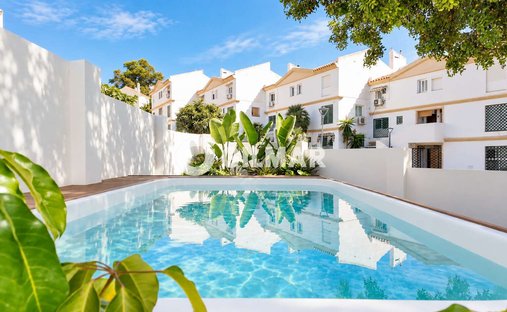 Villa in Fuengirola, Andalusia, Spain 1