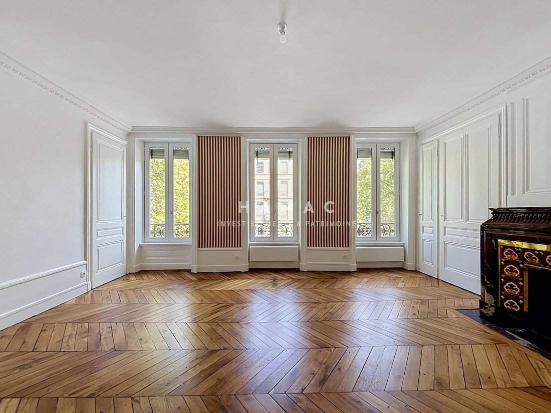 Wohnung in Perralière, Lyon, Auvergne-Rhone-Alpen 1 - 18825079